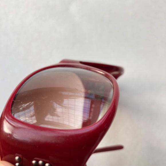 Vintage Dolce & Gabbana Y2K sunglasses - Picture 10 of 16